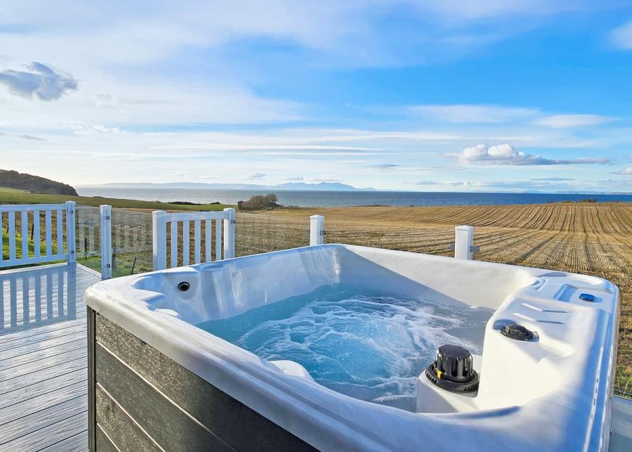 private hot tubs at heads of ayr holiday park in ayr
