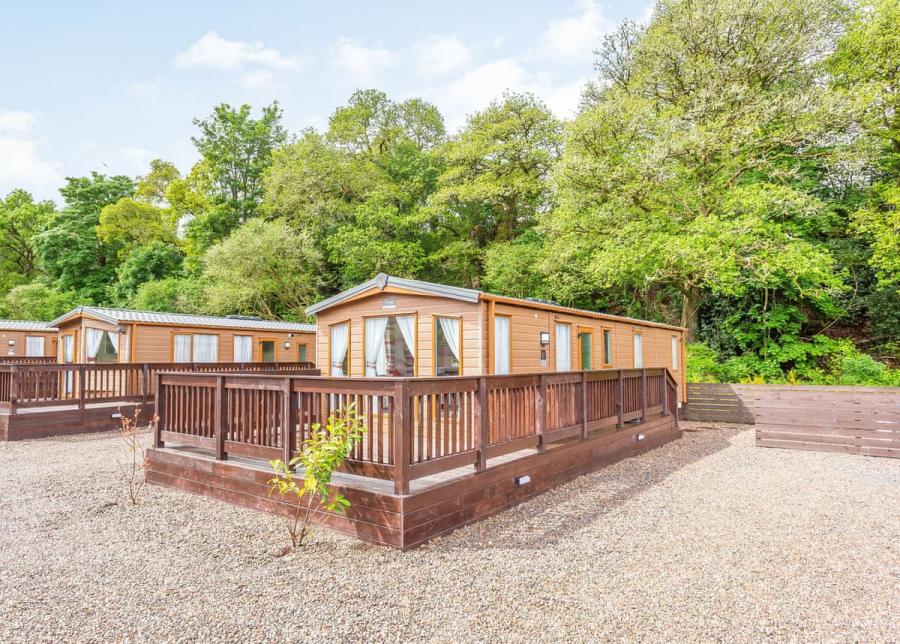 lodges at loch ness highland resort in fort augustus