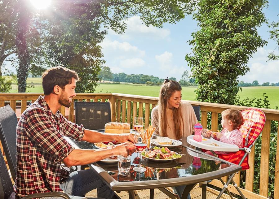 mouswald lodge holiday park in dumfries