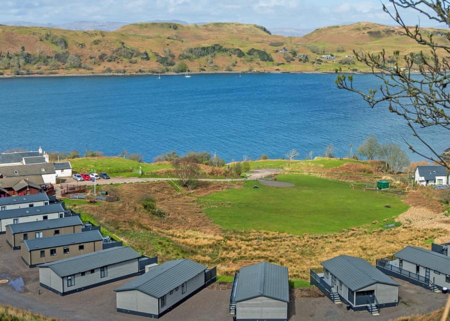 lake at oban holiday park in oban