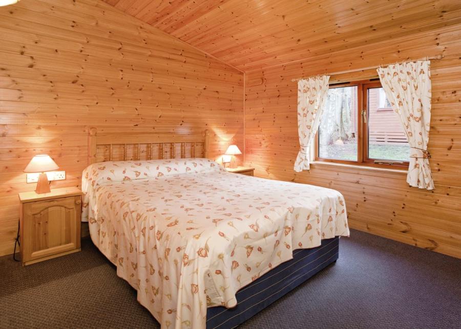 double bedroom at ogwen bank caravan and lodge park near bangor