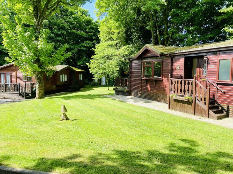 luxury lodges at Rawcliffe Hall Holiday Park