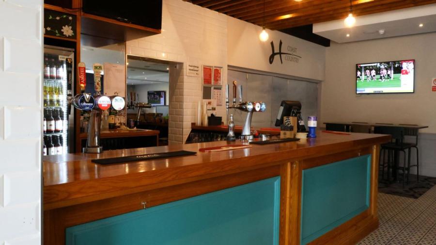 Riverside Holiday Park bar area