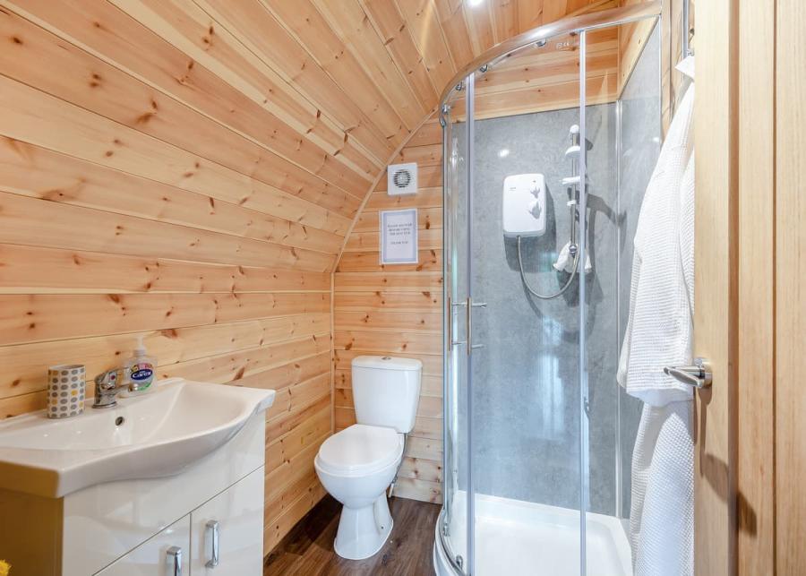 pod bathroom at riverview holiday park near scottish borders