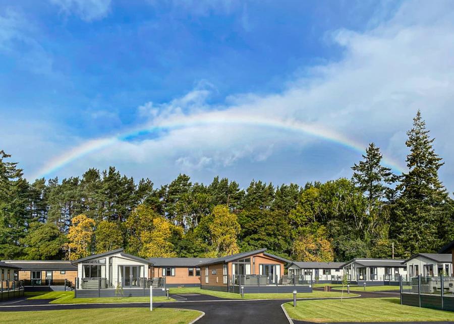 lodges at ruthven falls holiday park in ruthven