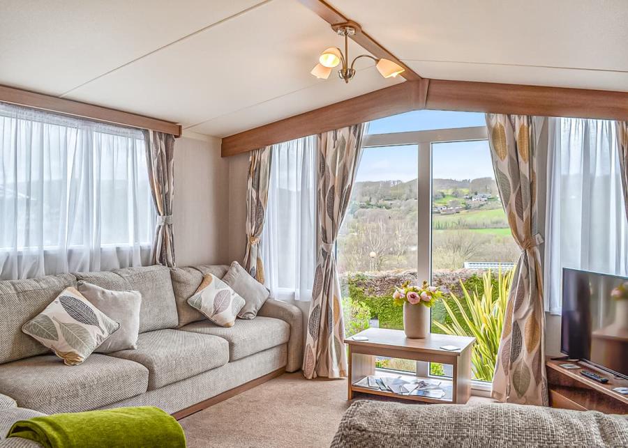 open plan lounge at tan-y-fron holiday park in dolgellau