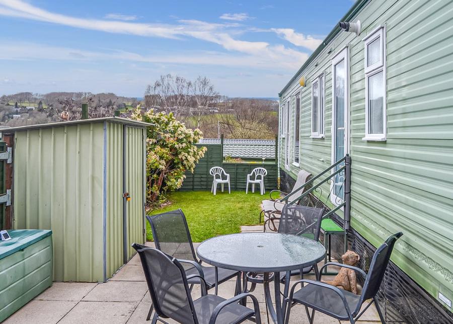 caravan breaks at tan-y-fron holiday park in dolgellau