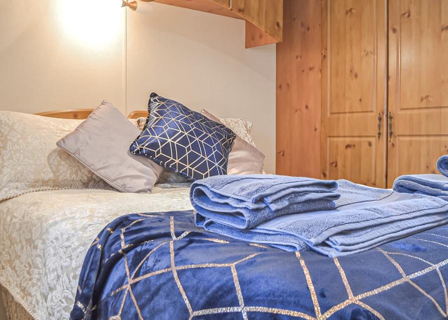 double room at tan-y-fron holiday park in dolgellau