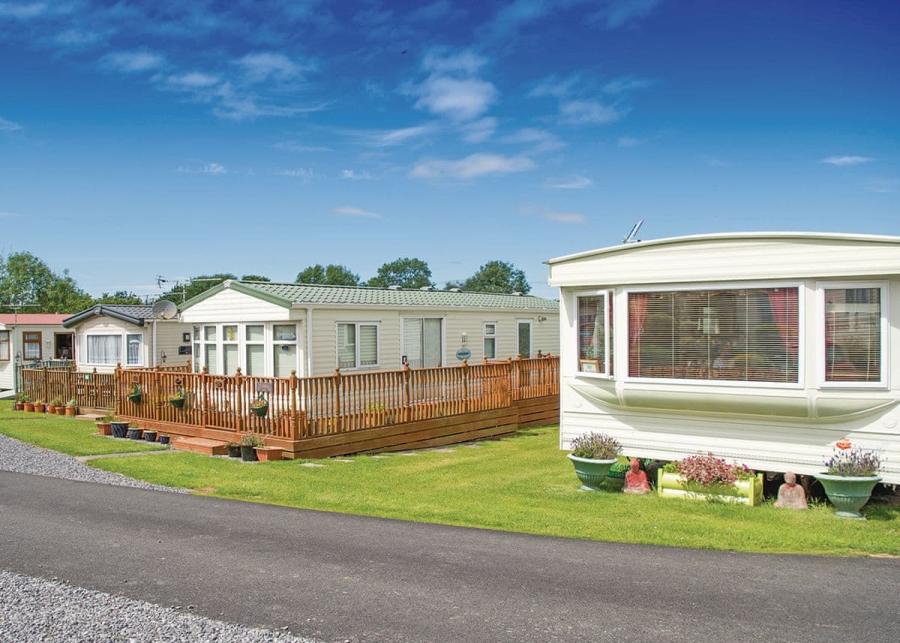 caravan breaks at the village holiday park in new quay