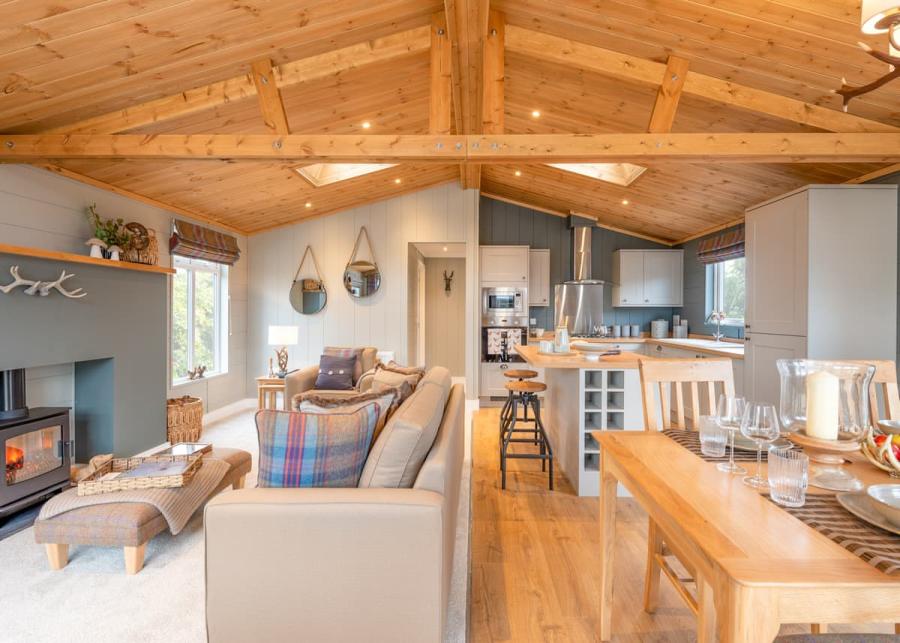 lodge stays at thirlestane woodland lodges in lauder