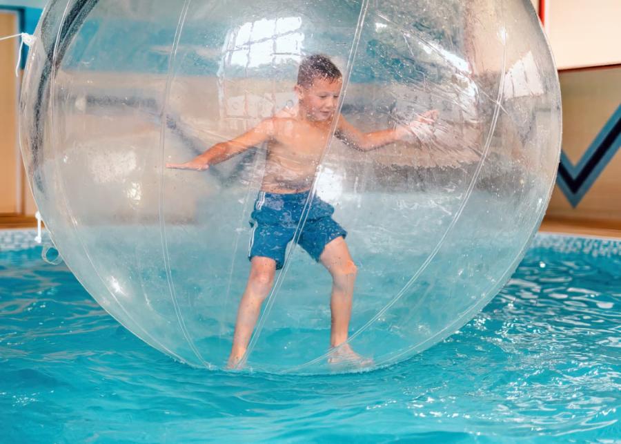 swimming pool at thurston manor holiday park near dunbar