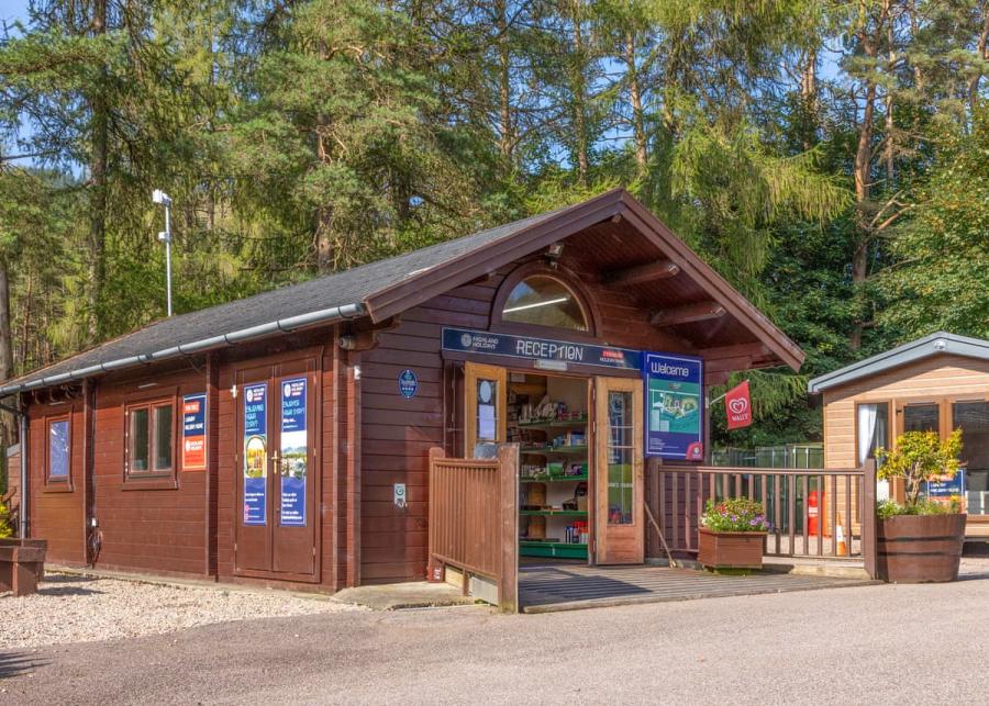 reception at tyndrum holiday park in tyndrum