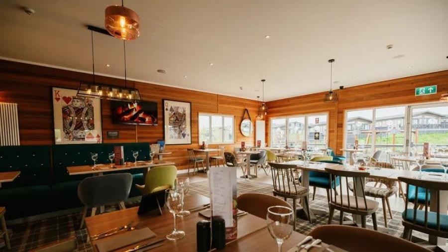 the restaurant at Ullswater Heights holiday park