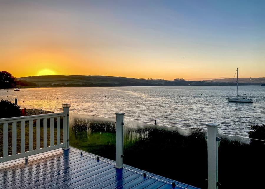 waters edge leisure park in cardigan
