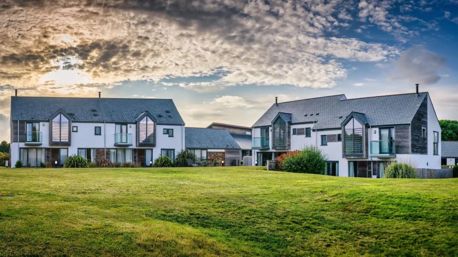 the holiday homes at Whalesborough Farm Resort