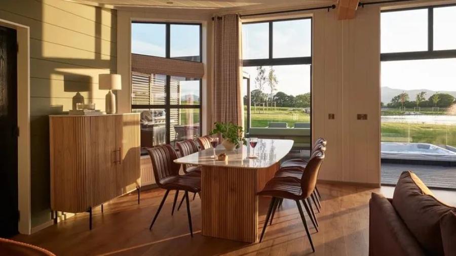 dining area in a Whitbarrow lodge