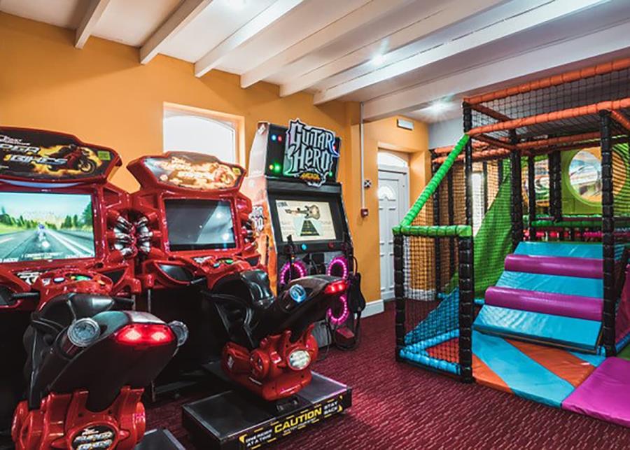 games at whitehouse holiday park in towyn