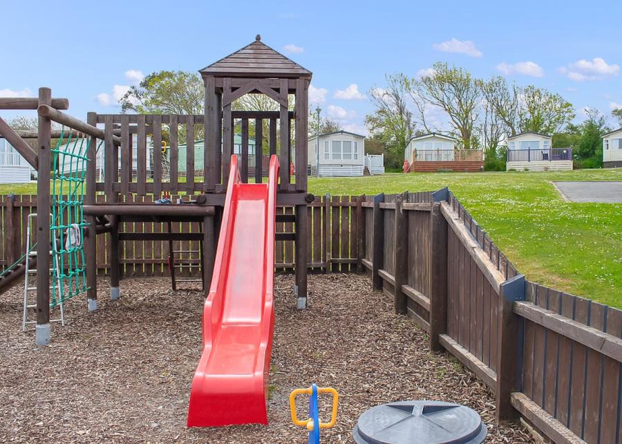 childrens play park at wide horizons holiday park in aberaeron