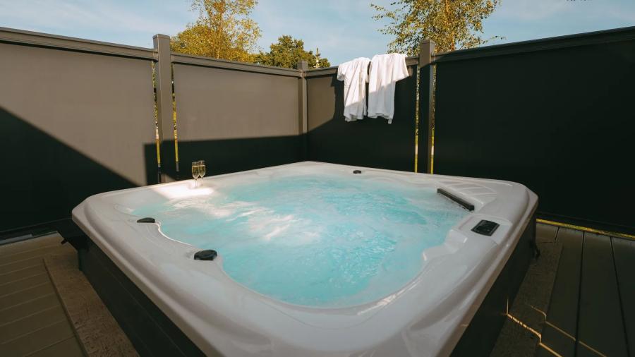 hot tub lodges at Angrove Country Park on the North Yorkshire Moors
