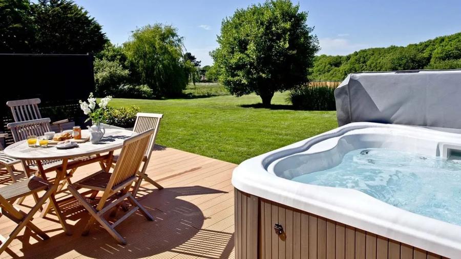 lodge holidays with hot tubs in Bude at Bude Coastal Resort