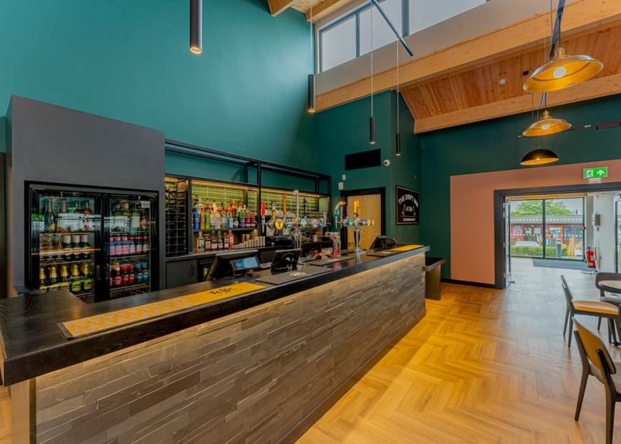 bar at coldingham bay holiday park in coldingham
