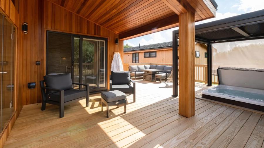 outside a luxury lodge at Laceby Manor Resort