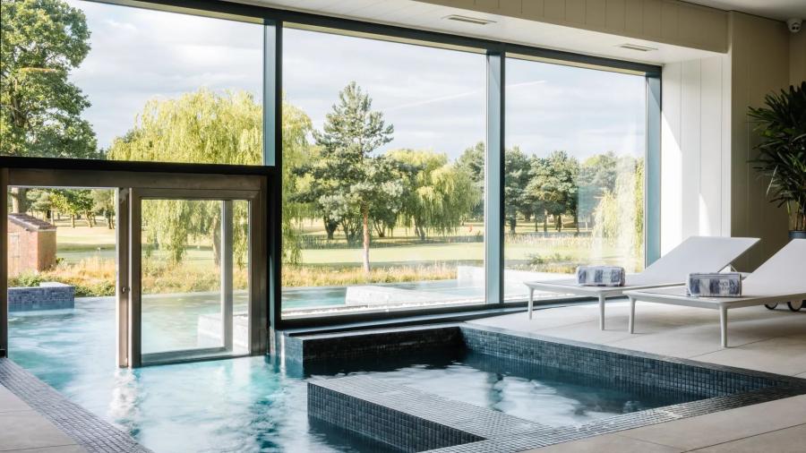 indoor and outdoor swimming pool at Laceby Manor Resort