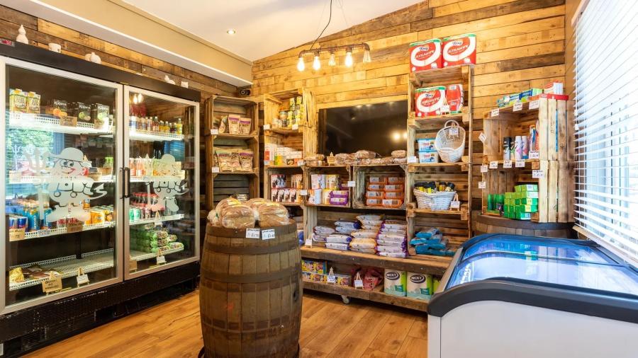 shop at Aysgarth Holiday Resort
