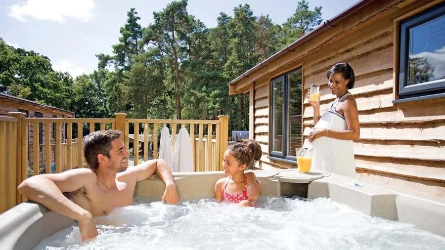 hot tub lodge holidays near Winchester at Marwell Resort