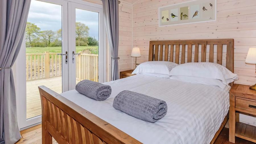 lodge bedroom at Marwell Resort