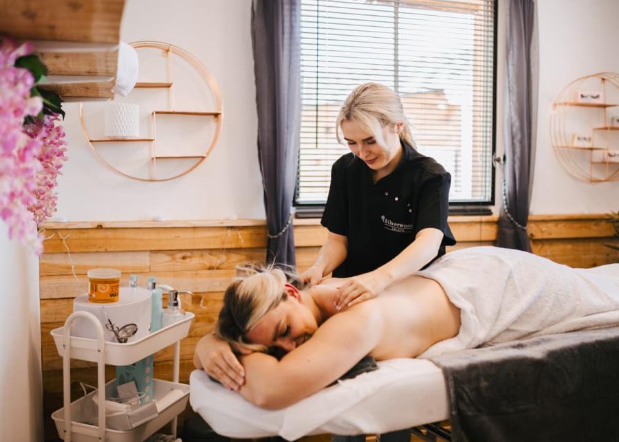 massage treatments at silverwood holiday resort in perthshire