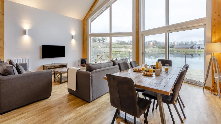 open plan living space at Twin Lakes Holiday Park