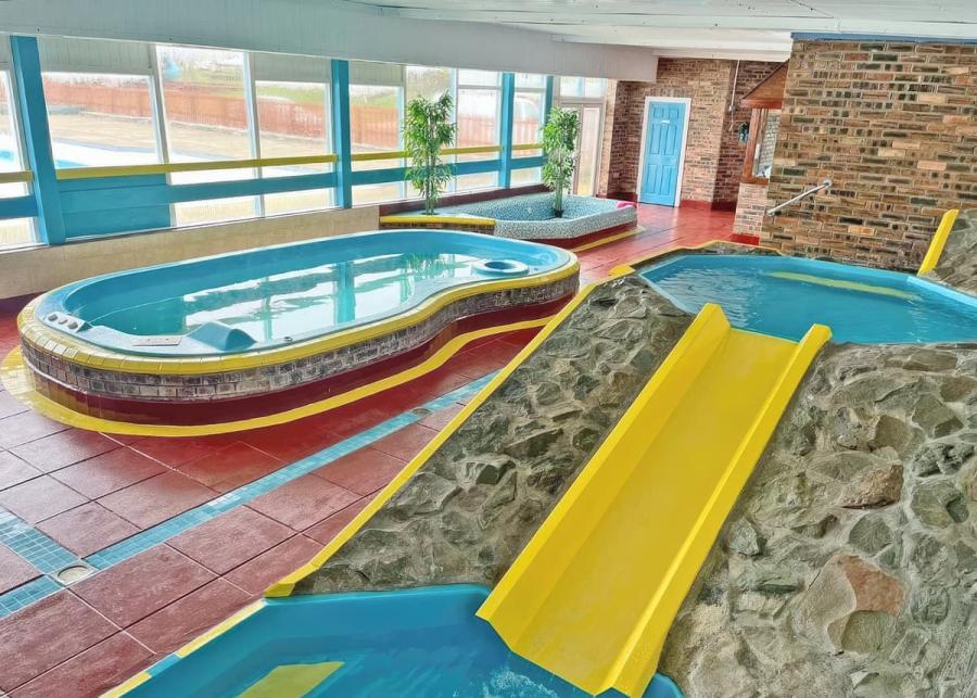 indoor pool at burrowhead holiday village
