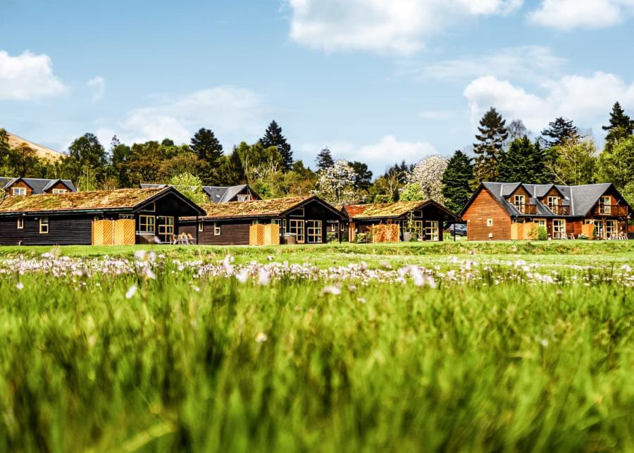 loch lomond waterfront luxury lodges near balmaha