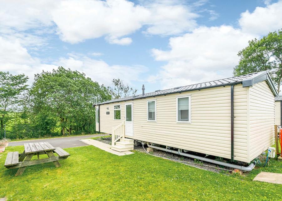 caravan holidays at viewfield manor holiday park in ayrshire