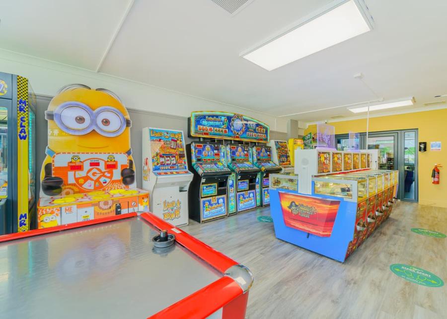 arcade at viewfield manor holiday park in ayrshire